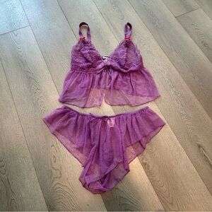 BNWT VS PINK Lace Set XL